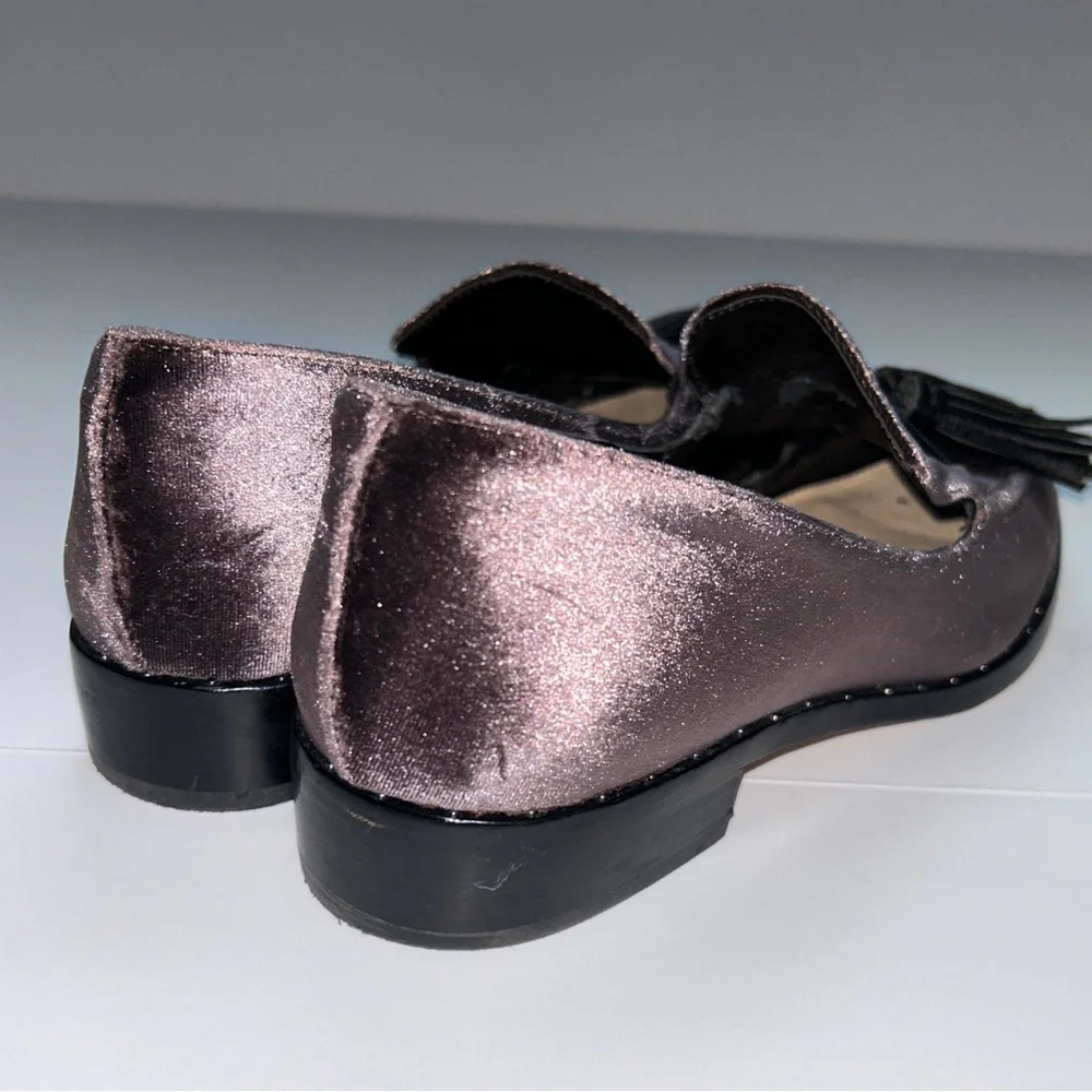 Vince Camuto Vero Cuoio Woman’s Plum Velvet‎ Loafers with Tassels sz 8M